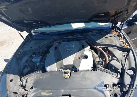 2015 Infiniti Q50 Hybrid Premium/Sport z USA, uszkodzony, nr VIN JN1AV7AR4FM850455